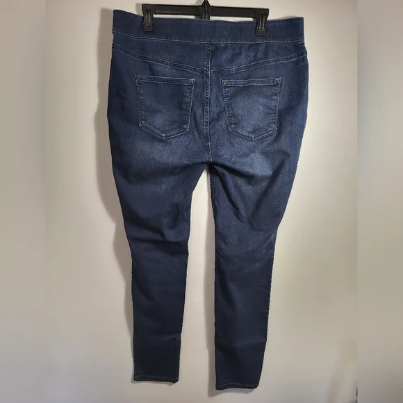 Bandolino Thea pull on jeans       women's 16W  #2677 - Picture 7 of 7